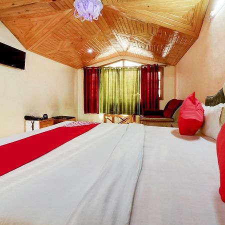 Oyo Hotel C Shimla Exteriör bild
