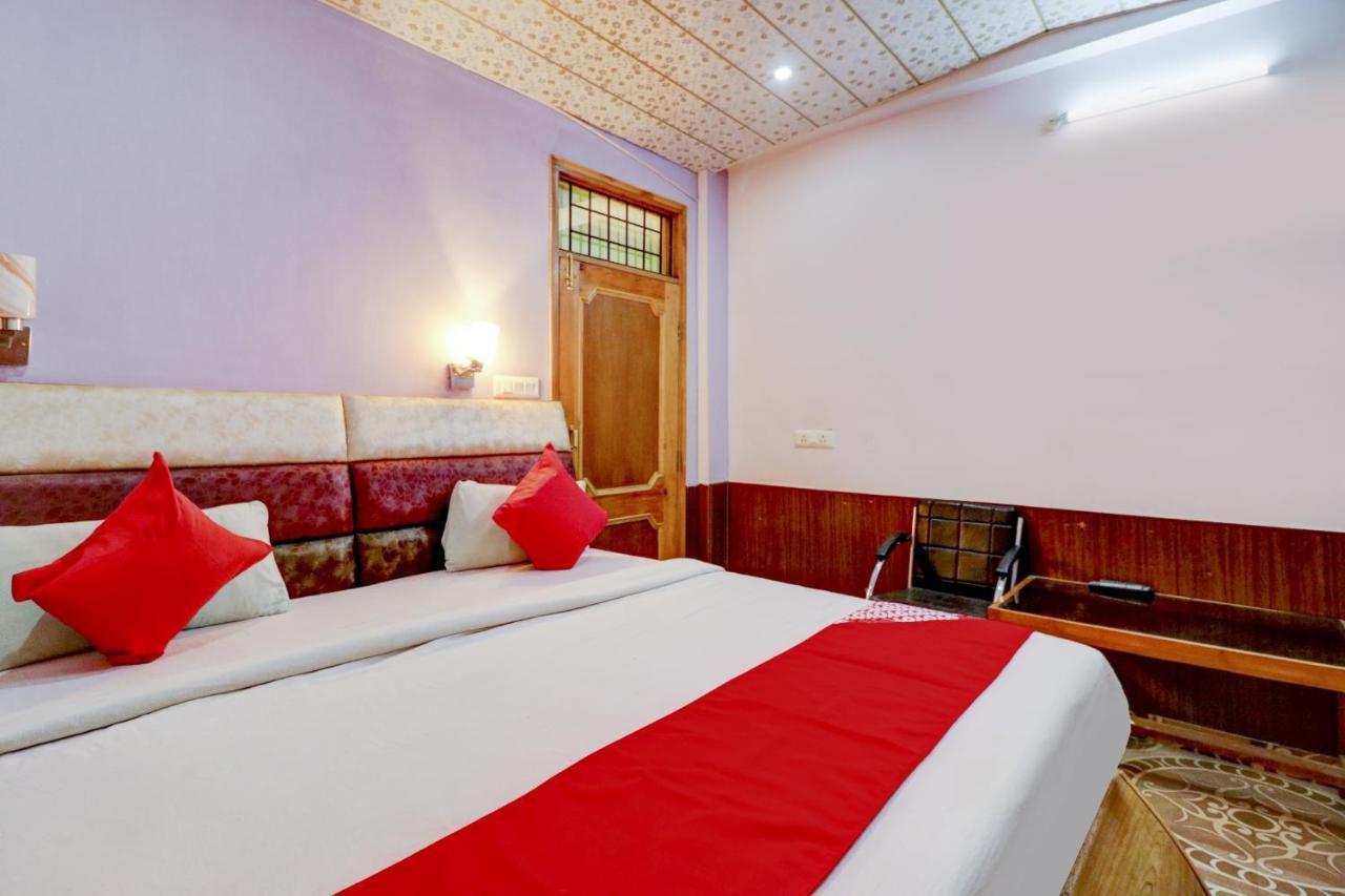 Oyo Hotel C Shimla Exteriör bild