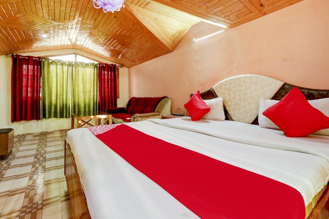 Oyo Hotel C Shimla Exteriör bild